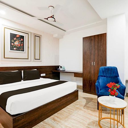 Super Townhouse Oak Aecs Formerly Bangalore Times Екстериор снимка