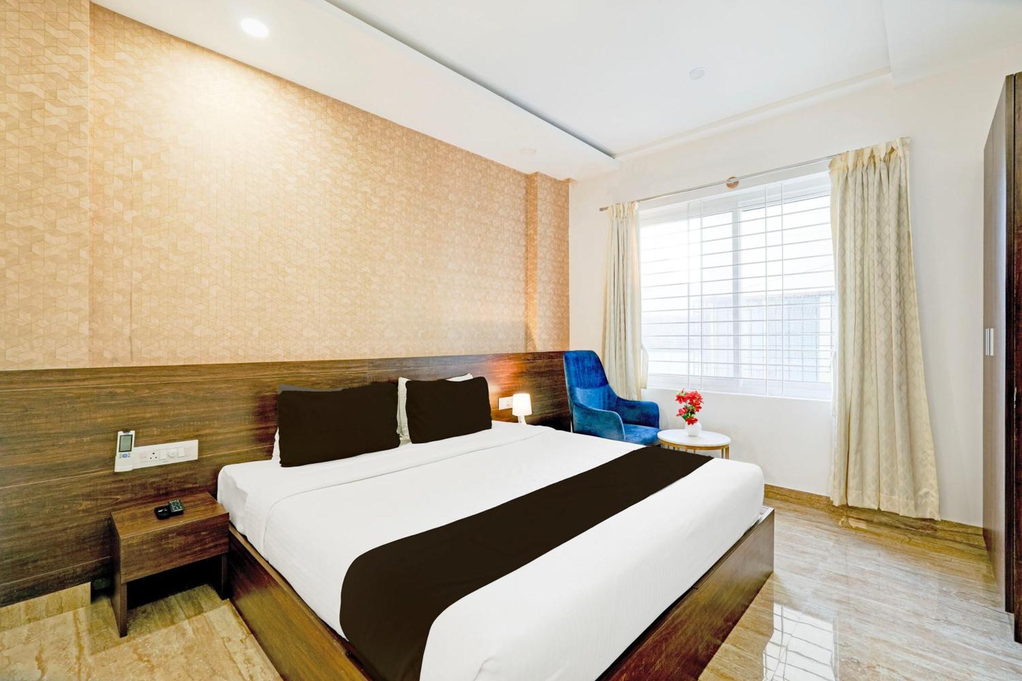 Super Townhouse Oak Aecs Formerly Bangalore Times Екстериор снимка